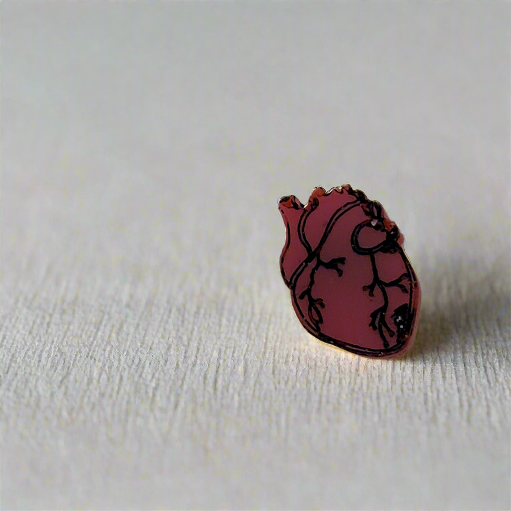 Anatomical Heart Studs