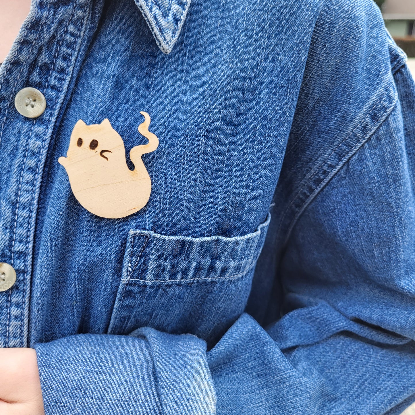 Kitty Ghost Pin